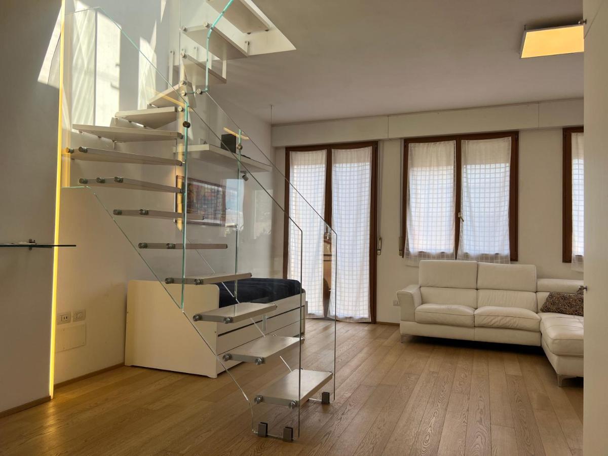 Apartament Rooftop In Historical Center Bolonia Zewnętrze zdjęcie